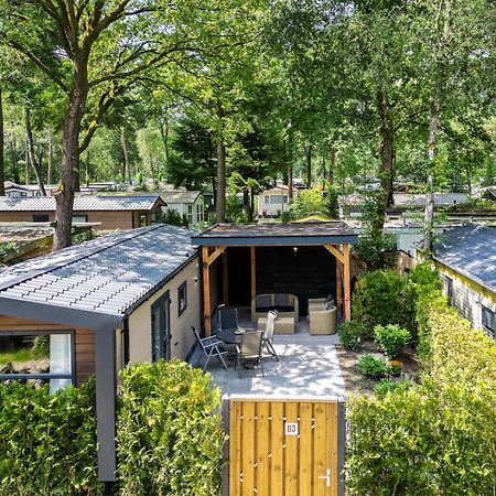 Veluwe Hoenderloo Luxury Chalet With Private Sauna And Hot Tub - Swimming Pool Tennis Court Supermarket Bowling Alley Theatre And Entertainment For Children Екстер'єр фото