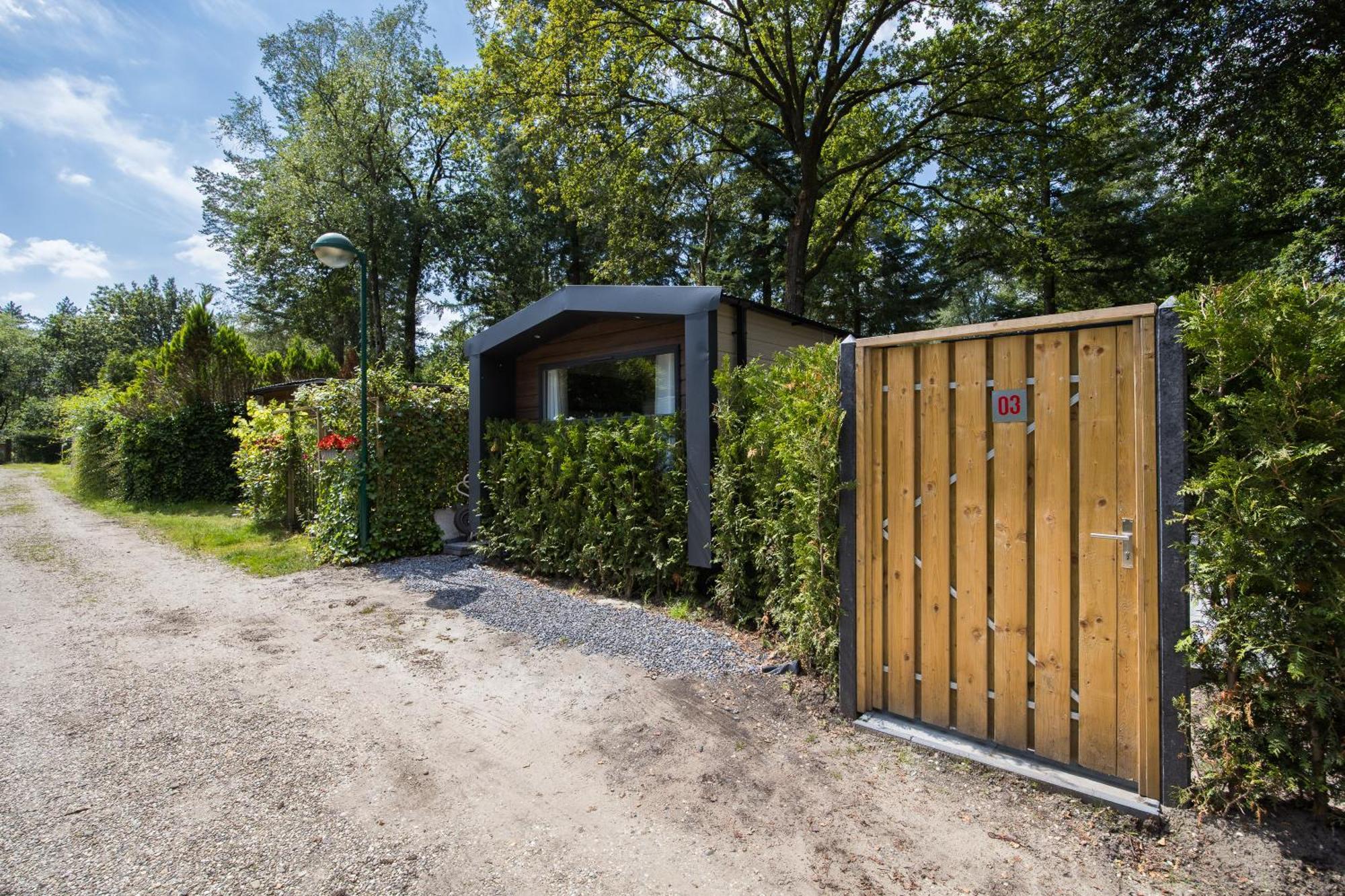 Veluwe Hoenderloo Luxury Chalet With Private Sauna And Hot Tub - Swimming Pool Tennis Court Supermarket Bowling Alley Theatre And Entertainment For Children Екстер'єр фото