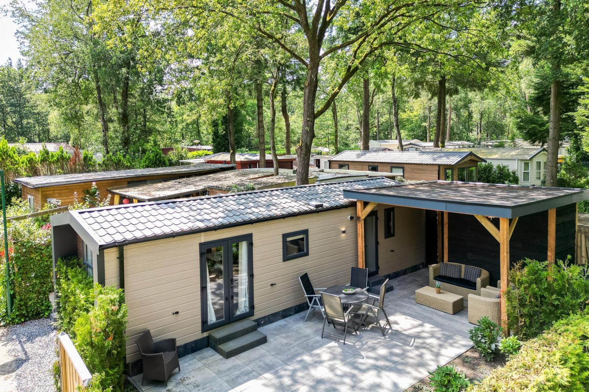 Veluwe Hoenderloo Luxury Chalet With Private Sauna And Hot Tub - Swimming Pool Tennis Court Supermarket Bowling Alley Theatre And Entertainment For Children Екстер'єр фото