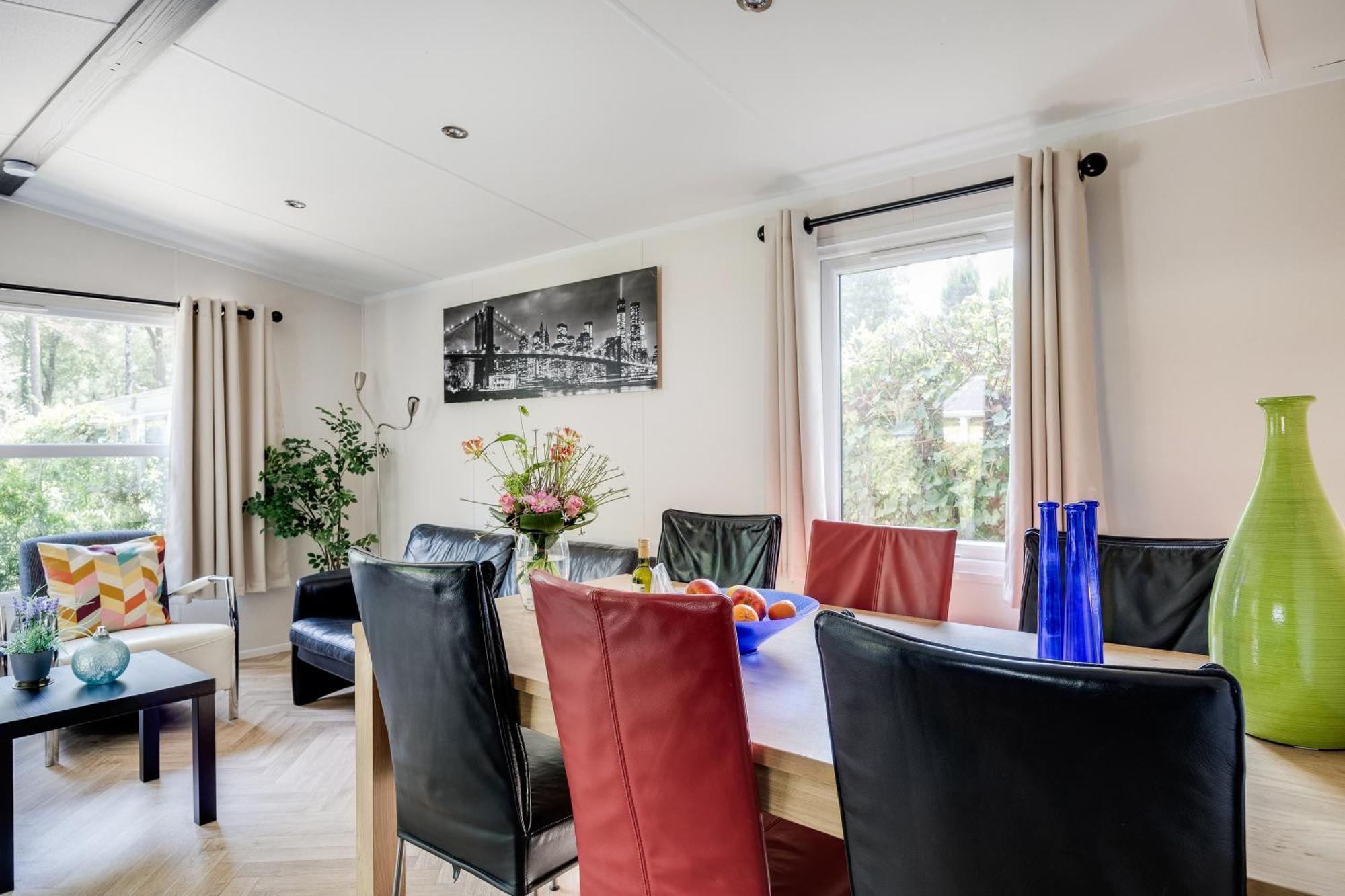 Veluwe Hoenderloo Luxury Chalet With Private Sauna And Hot Tub - Swimming Pool Tennis Court Supermarket Bowling Alley Theatre And Entertainment For Children Екстер'єр фото